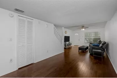 2208 Fletchers Point Circle, Tampa, FL 33613 - Photo 11