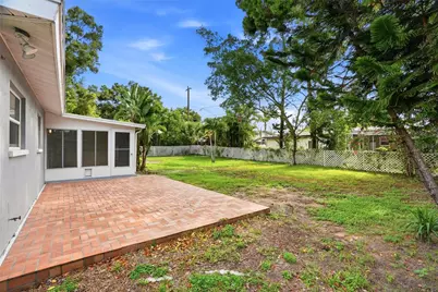 1628 S Highland Avenue, Clearwater, FL 33756 - Photo 23