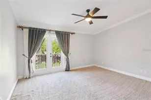 300 Valencia Cir, Saint Petersburg, FL 33716 - Photo 5