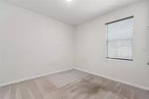 35977 Morse Willow Ct, Zephyrhills, FL 33541 - Photo 15