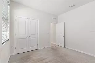 35977 Morse Willow Ct, Zephyrhills, FL 33541 - Photo 17