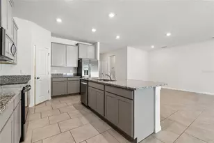 35977 Morse Willow Ct, Zephyrhills, FL 33541 - Photo 55