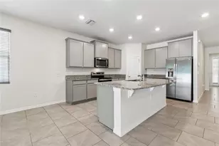 35977 Morse Willow Ct, Zephyrhills, FL 33541 - Photo 27