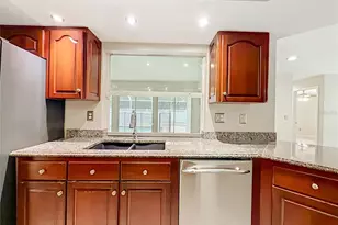 1601 Gulf Rd, Tarpon Springs, FL 34689 - Photo 15