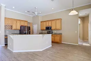 2866 Duncan Tree Cir, Valrico, FL 33594 - Photo 9