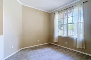 2866 Duncan Tree Cir, Valrico, FL 33594 - Photo 5