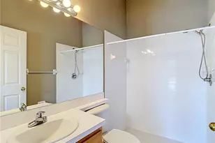 2866 Duncan Tree Cir, Valrico, FL 33594 - Photo 23