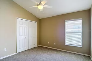 2866 Duncan Tree Cir, Valrico, FL 33594 - Photo 17