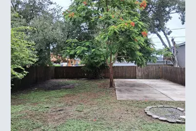 2736 S 3rd Avenue S, Saint Petersburg, FL 33701 - Photo 3