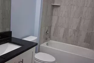 2736 S 3rd Ave S, Saint Petersburg, FL 33701 - Photo 9