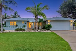 2931 Alton Dr, Saint Pete Beach, FL 33706 - Photo 41