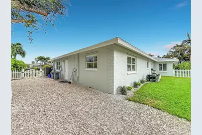 2931 Alton Drive, Saint Pete Beach, FL 33706 - Photo 37