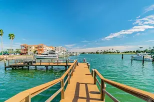 10355 Paradise Blvd, Treasure Island, FL 33706 - Photo 29