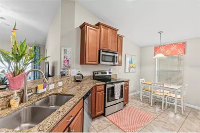12211 Ballentrae Forest Drive, Riverview, FL 33579 - Photo 7