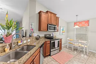 12211 Ballentrae Forest Dr, Riverview, FL 33579 - Photo 7