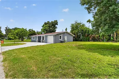 2700 12th Street S, Saint Petersburg, FL 33705 - Photo 23