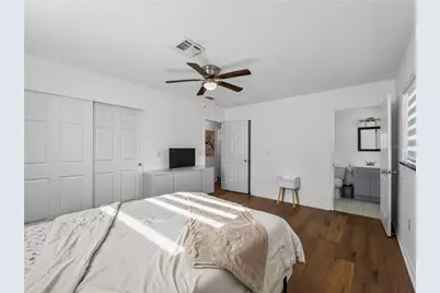 2915 Webber Street, Sarasota, FL 34239 - Photo 19
