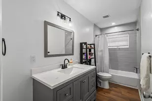 2915 Webber St, Sarasota, FL 34239 - Photo 15