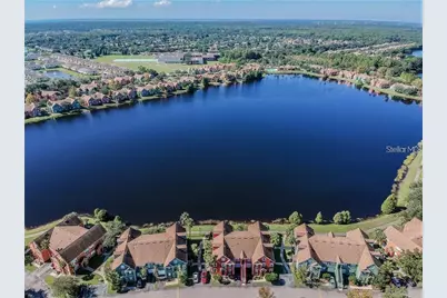 9034 Lake Chase Island Way #9034, Tampa, FL 33626 - Photo 11
