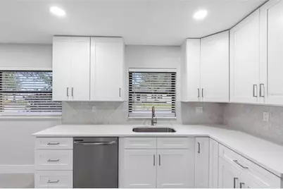 1005 Apache Trail, Clearwater, FL 33755 - Photo 27