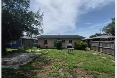 639 N 75th Avenue N, Saint Petersburg, FL 33702 - Photo 3