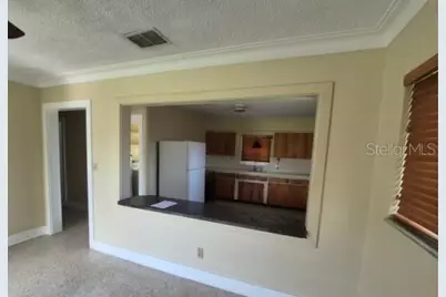 639 N 75th Avenue N, Saint Petersburg, FL 33702 - Photo 7