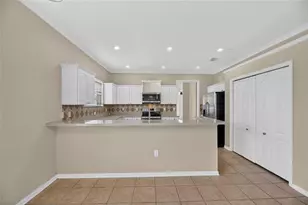 24519 Breezy Oak Ct, Lutz, FL 33559 - Photo 21