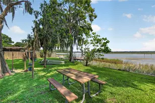 9065 W Lakeview Ct, Crystal River, FL 34428 - Photo 23