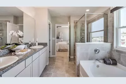 3509 Harvest Gardens Loop, Plant City, FL 33565 - Photo 11