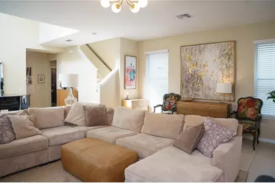 7226 Milestone Drive, Apollo Beach, FL 33572 - Photo 9