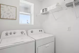13484 Summit Peak Ct, Dade City, FL 33525 - Photo 17