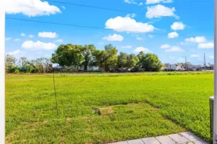 8874 Christie Dr, Largo, FL 33771 - Photo 23