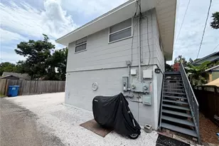 1185 23rd Ave N, Saint Petersburg, FL 33704 - Photo 9
