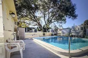 4772 67th Way N, Saint Petersburg, FL 33709 - Photo 3