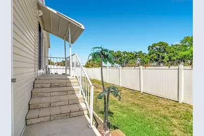 452 Par Drive, Frostproof, FL 33843 - Photo 27