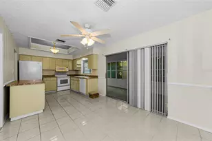 830 Cambridge Ct, Dunedin, FL 34698 - Photo 17