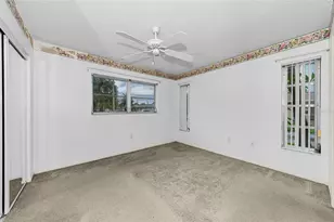 830 Cambridge Ct, Dunedin, FL 34698 - Photo 19