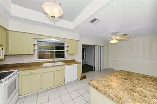 830 Cambridge Ct, Dunedin, FL 34698 - Photo 15