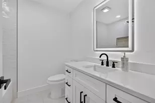 599 Woodland Dr, Largo, FL 33771 - Photo 43