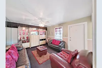 2371 7th Street S, Saint Petersburg, FL 33705 - Photo 29