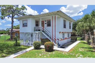 2371 7th Street S, Saint Petersburg, FL 33705 - Photo 3