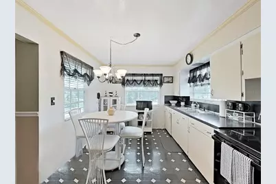 2371 7th Street S, Saint Petersburg, FL 33705 - Photo 33
