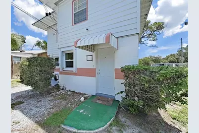2371 7th Street S, Saint Petersburg, FL 33705 - Photo 9