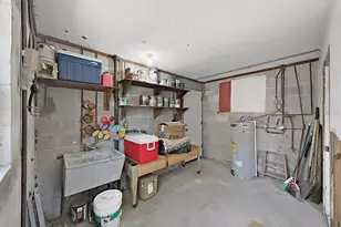 2371 7th St S, Saint Petersburg, FL 33705 - Photo 27