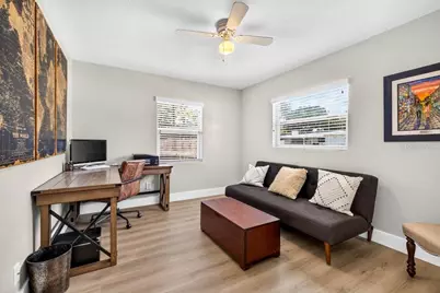 4601 S Clark Avenue, Tampa, FL 33611 - Photo 31