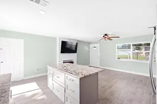8765 55th Wy N, Pinellas Park, FL 33782 - Photo 5