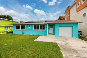 136 175th Terrace Dr E, Redington Shores, FL 33708 - Photo 3