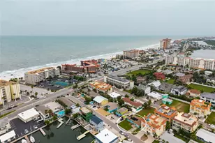 136 175th Terrace Dr E, Redington Shores, FL 33708 - Photo 37