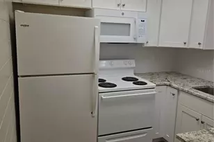 1320 Moreland Dr, Clearwater, FL 33764 - Photo 9