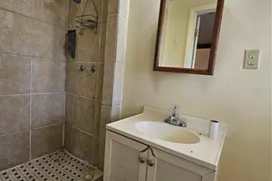 2302 Burns St, Lakeland, FL 33801 - Photo 11